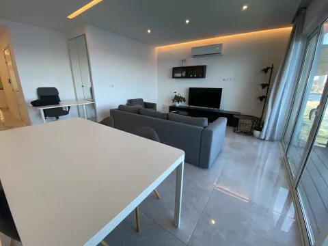 2 bed Apartment For Rent in Sliema, Sliema - thumb 3