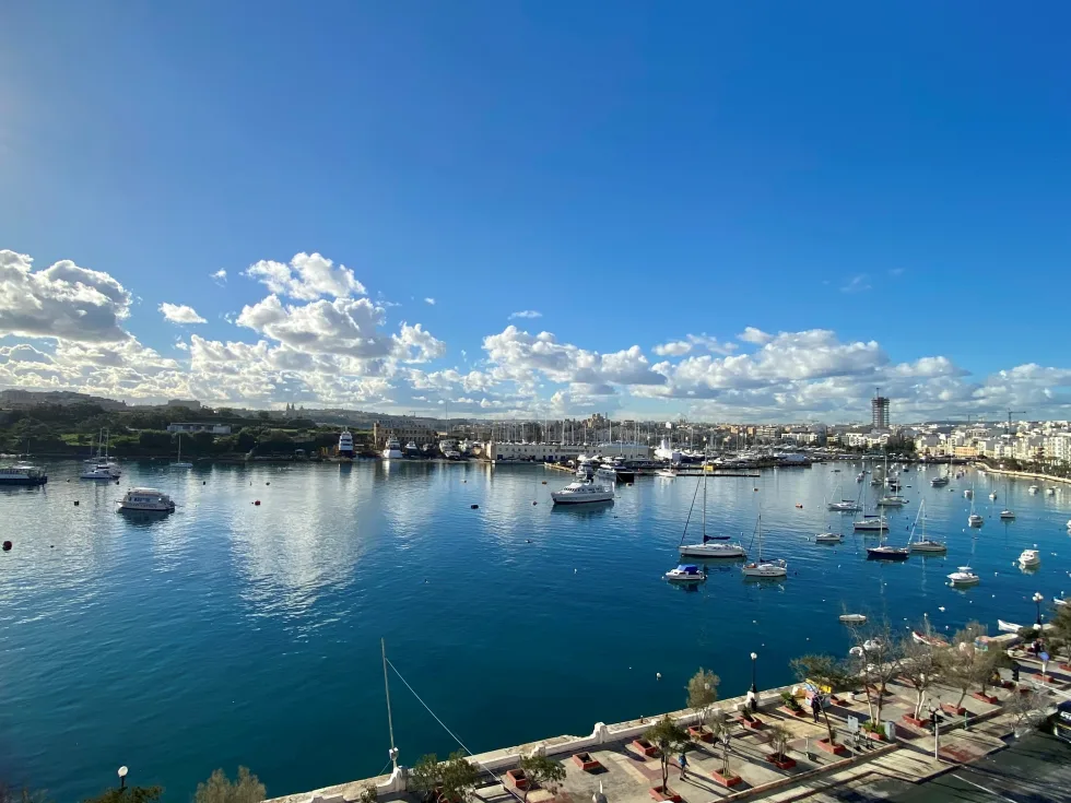3 bed Apartment For Sale in Sliema, Sliema - thumb 2