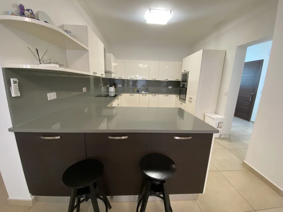 3 bed Apartment For Rent in Sliema, Sliema - thumb 5