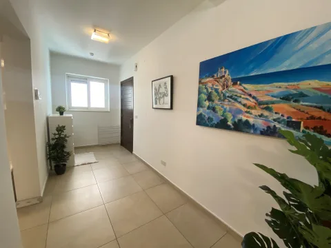 3 bed Apartment For Rent in Sliema, Sliema - thumb 6