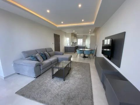 2 bed Penthouse For Rent in Balzan, Balzan - thumb 1