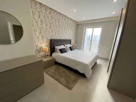 2 bed Penthouse For Rent in Balzan, Balzan - thumb 3