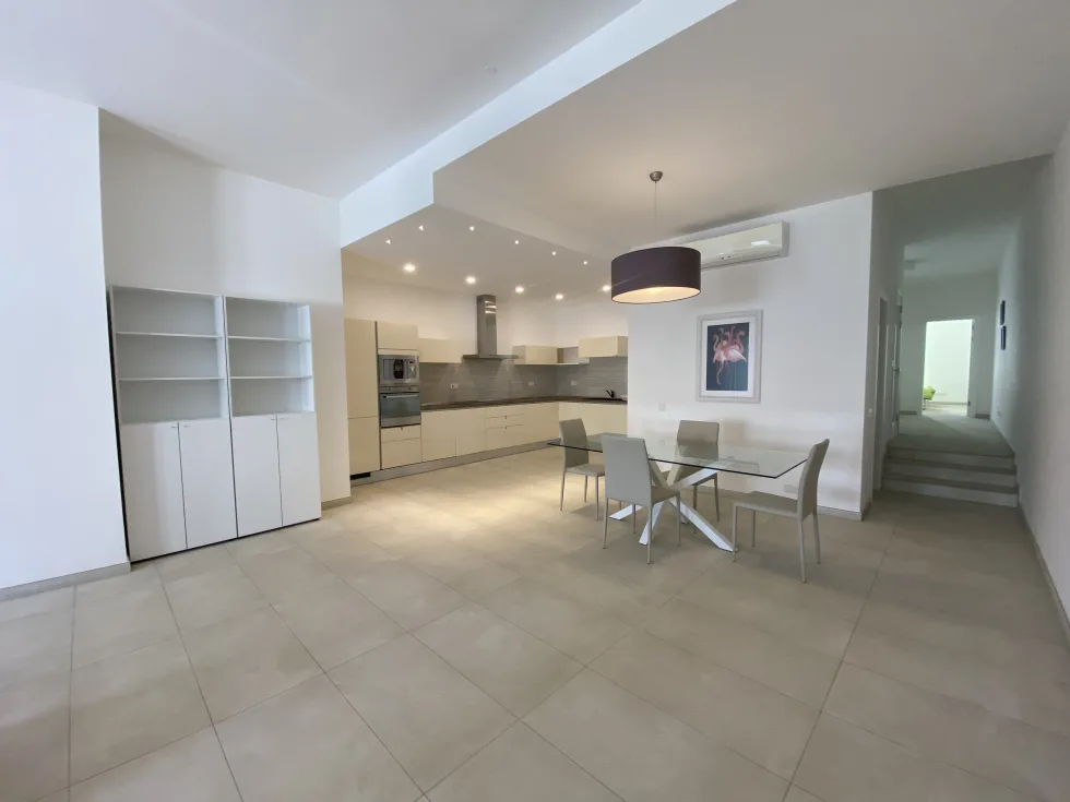 2 bed Maisonette For Rent in Swieqi, Swieqi - thumb 2