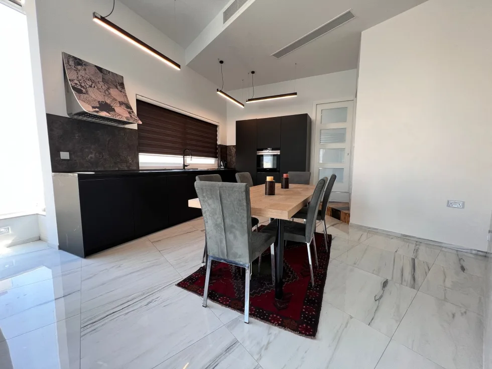 1 bed Apartment For Rent in Sliema, Sliema - thumb 4