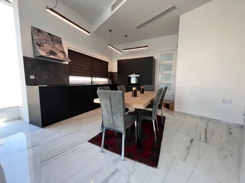 1 bed Apartment For Rent in Sliema, Sliema - thumb 4