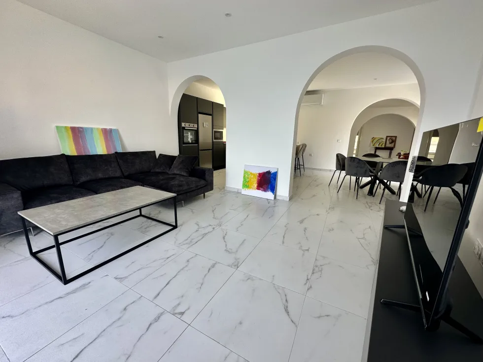 3 bed Apartment For Rent in Sliema, Sliema - thumb 6