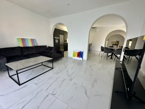 3 bed Apartment For Rent in Sliema, Sliema - thumb 6