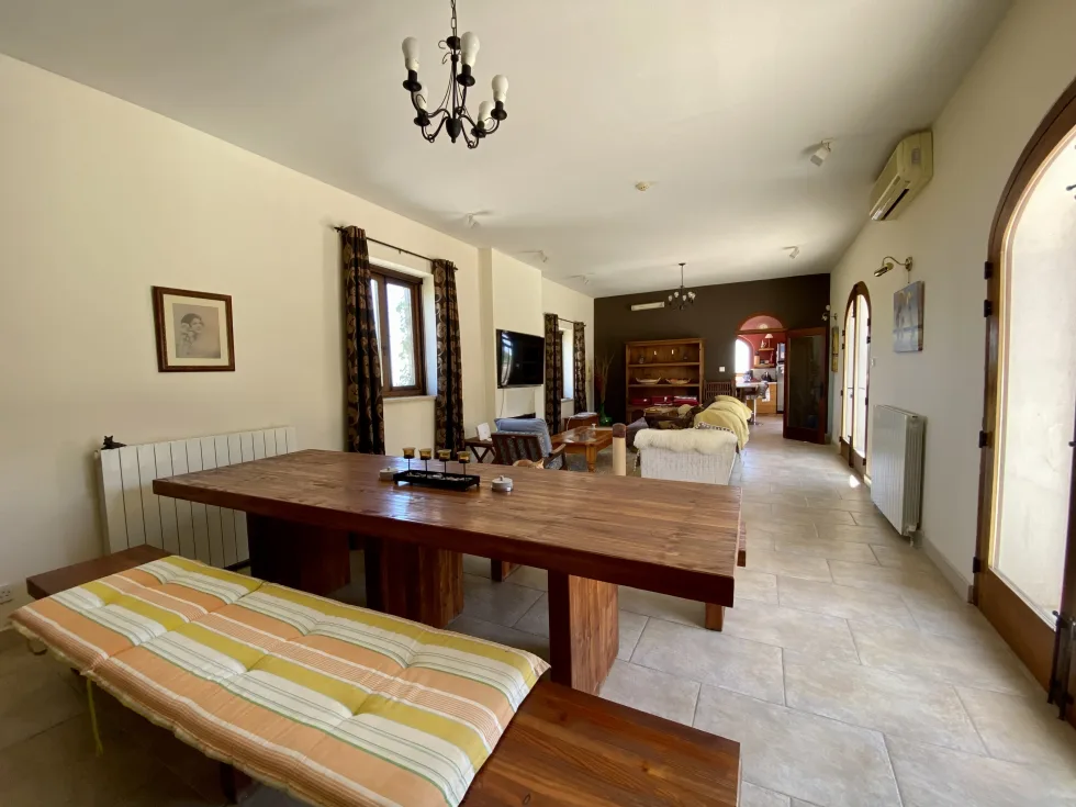 4 bed Farmhouse For Sale in Siggiewi, Siggiewi - thumb 8