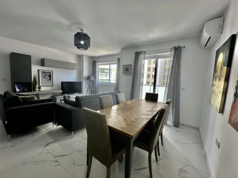 2 bed Apartment For Rent in Sliema, Sliema - thumb 4