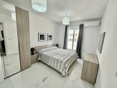 2 bed Apartment For Rent in Sliema, Sliema - thumb 7