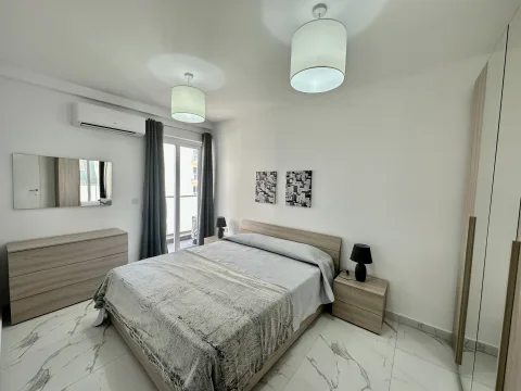 2 bed Apartment For Rent in Sliema, Sliema - thumb 8