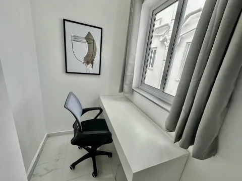 2 bed Apartment For Rent in Sliema, Sliema - thumb 9