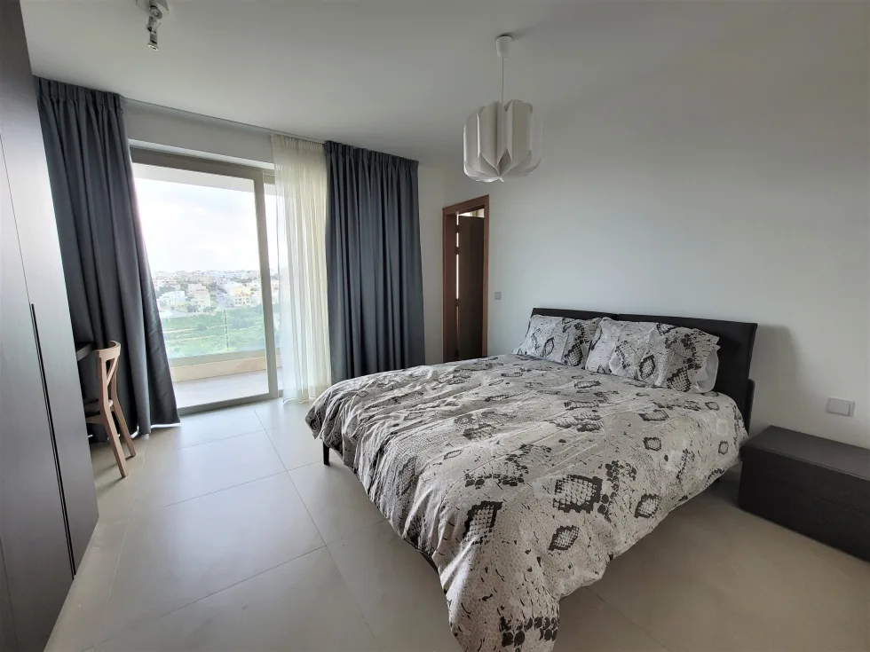 3 bed Apartment For Rent in Swieqi, Swieqi - thumb 5