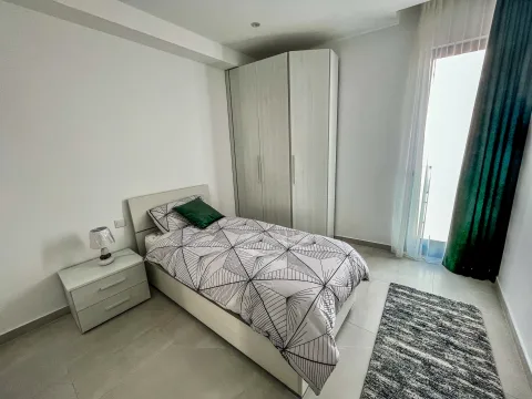 3 bed Apartment For Rent in Sliema, Sliema - thumb 10