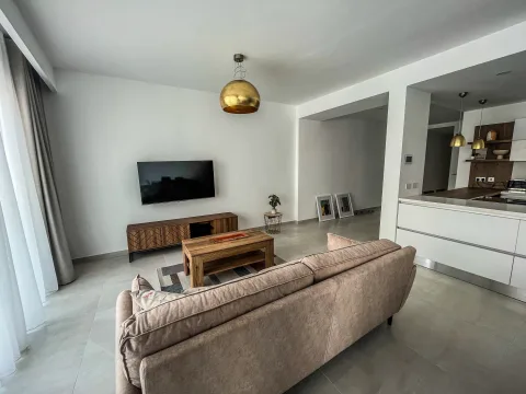 3 bed Apartment For Rent in Sliema, Sliema - thumb 2