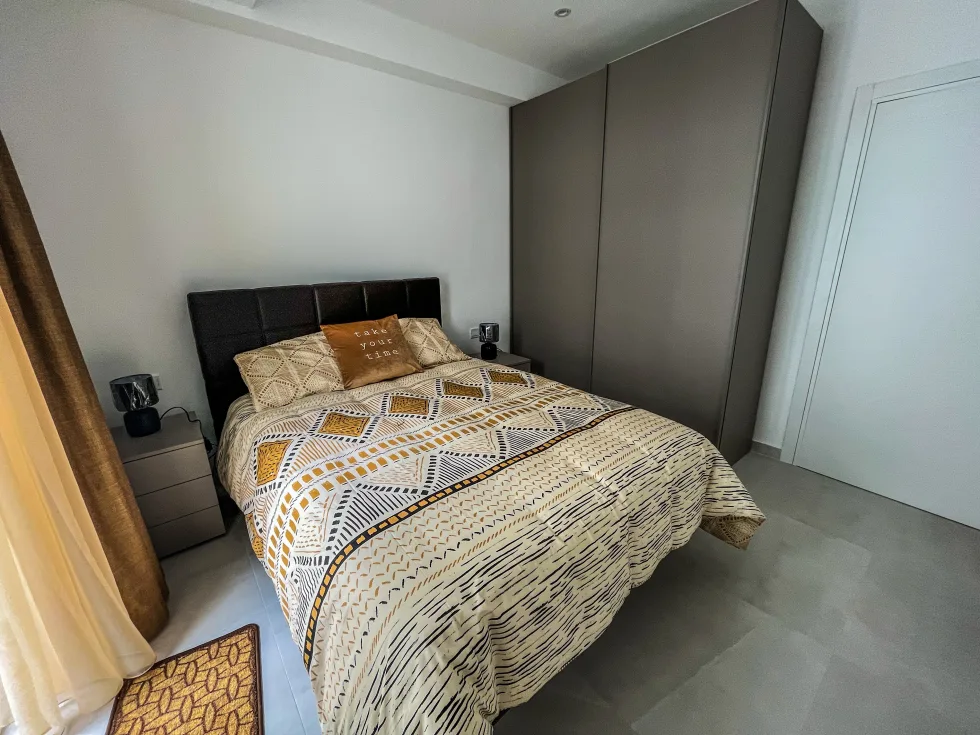 3 bed Apartment For Rent in Sliema, Sliema - thumb 8