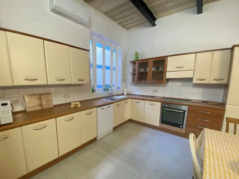 2 bed Apartment For Rent in Sliema, Sliema - thumb 4