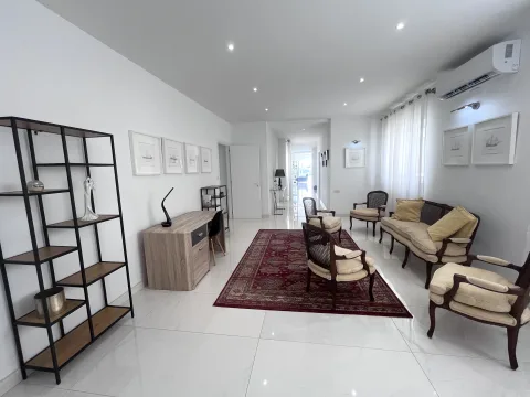 3 bed Penthouse For Rent in Sliema, Sliema - thumb 11