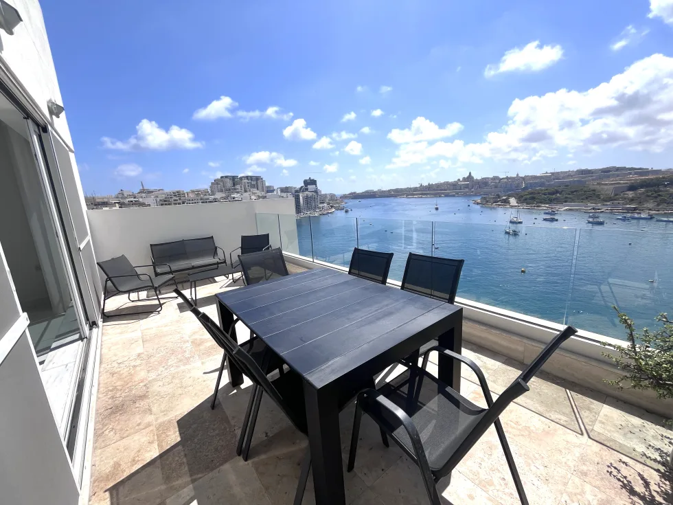 3 bed Penthouse For Rent in Sliema, Sliema - thumb 16