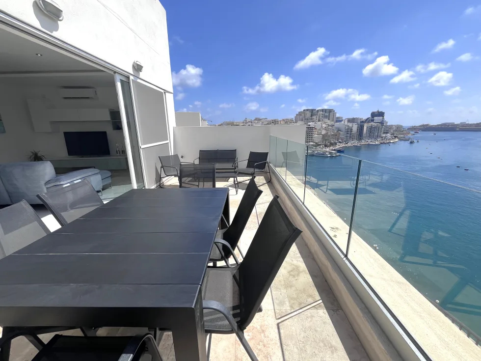 3 bed Penthouse For Rent in Sliema, Sliema - thumb 17