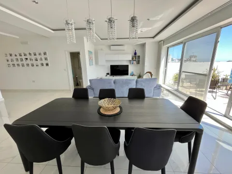 3 bed Penthouse For Rent in Sliema, Sliema - thumb 7