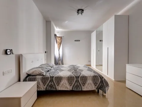 3 bed Apartment For Rent in Sliema, Sliema - thumb 14