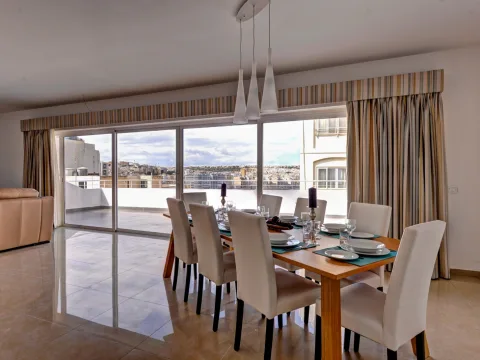 3 bed Apartment For Rent in Sliema, Sliema - thumb 3