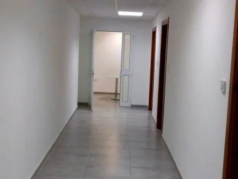 0 bed Office For Rent in Sliema, Sliema - thumb 5