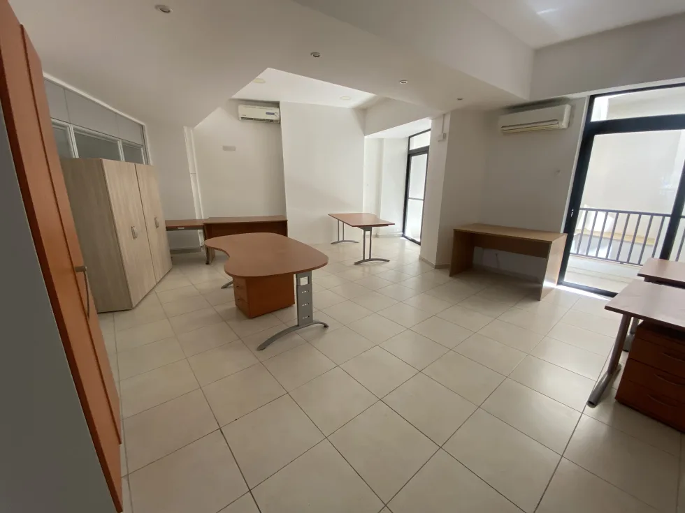 0 bed Office For Rent in Sliema, Sliema - thumb 6