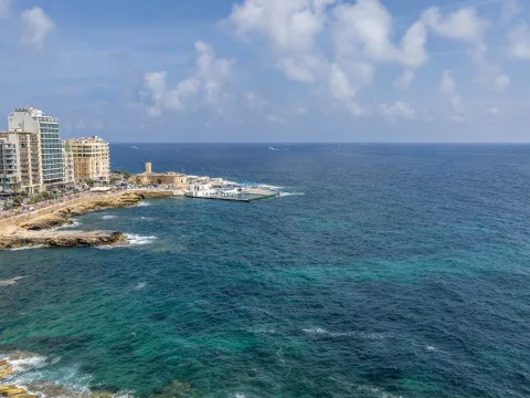 2 bed Penthouse For Rent in Sliema, Sliema - thumb 1