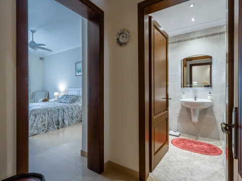 4 bed Apartment For Sale in Sliema, Sliema - thumb 11