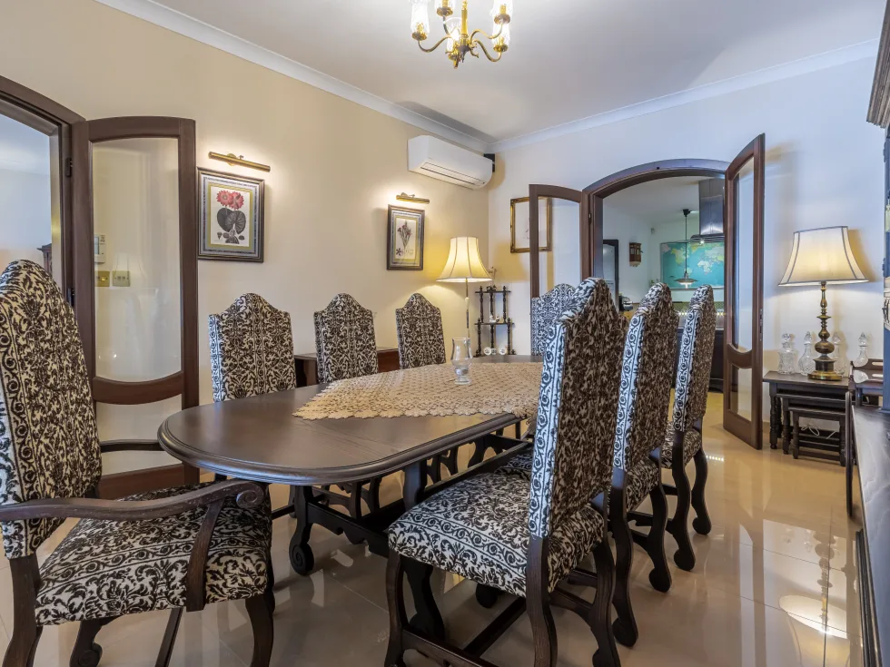 4 bed Apartment For Sale in Sliema, Sliema - thumb 7