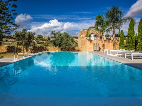 4 bed Villa For Rent in Rabat, Rabat - thumb 1