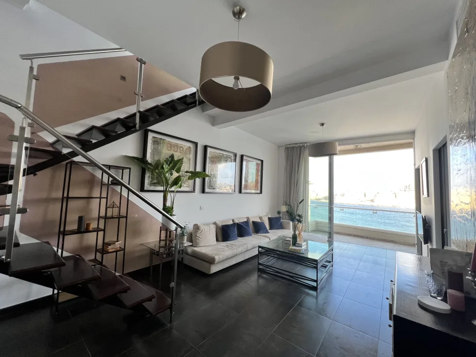 2 bed Penthouse For Rent in Sliema, Sliema - thumb 3