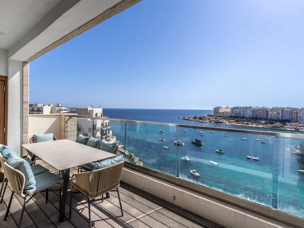 4 bed Apartment For Sale in St Julian's, St Julian's - thumb 3