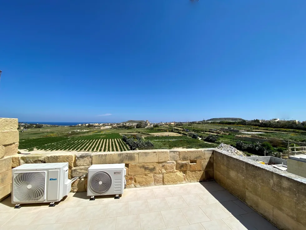 5 bed House of Character For Sale in San Lawrenz, San Lawrenz - thumb 15