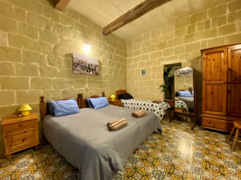 6 bed House of Character For Sale in San Lawrenz, San Lawrenz - thumb 11