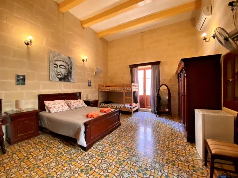 6 bed House of Character For Sale in San Lawrenz, San Lawrenz - thumb 9