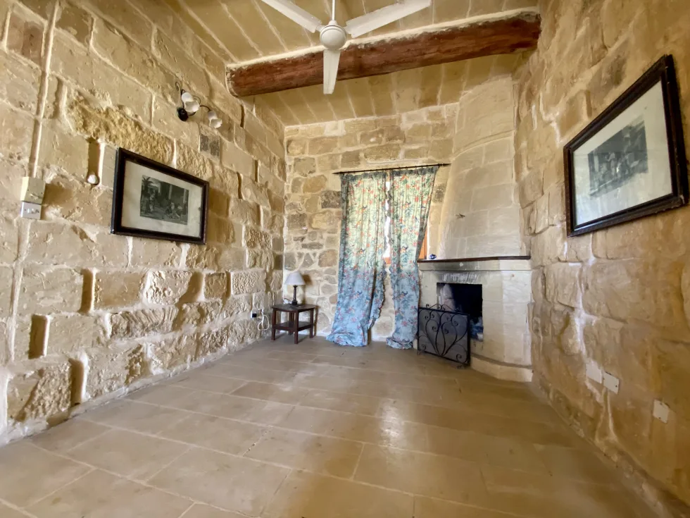 7 bed Farmhouse For Sale in Xaghra, Gozo, Xaghra, Gozo - thumb 10
