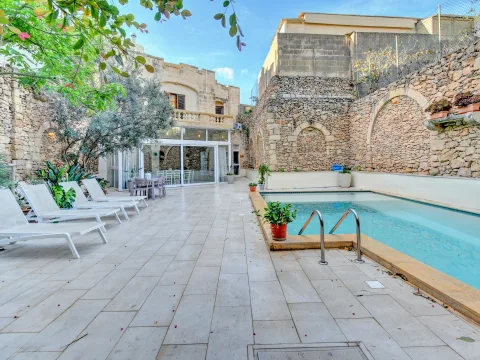 3 bed House of Character For Rent in Birkirkara, Birkirkara - thumb 2