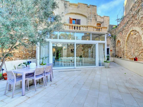 3 bed House of Character For Rent in Birkirkara, Birkirkara - thumb 3