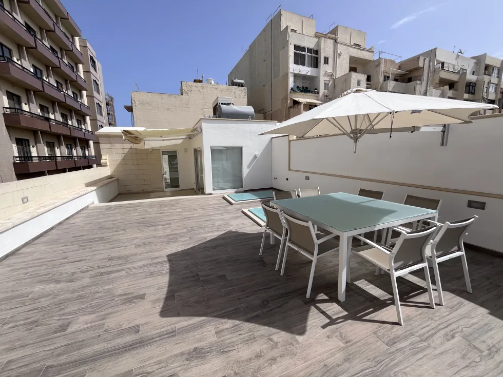 3 bed Town House For Rent in Sliema, Sliema - thumb 22