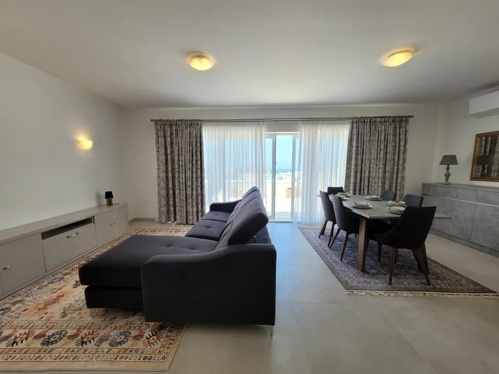 3 bed Penthouse For Rent in Swieqi, Swieqi - thumb 1