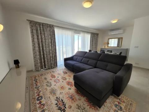 3 bed Penthouse For Rent in Swieqi, Swieqi - thumb 4