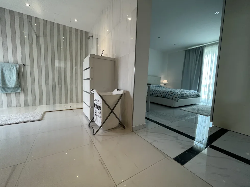 3 bed Apartment For Rent in Ta' Xbiex, Ta' Xbiex - thumb 16