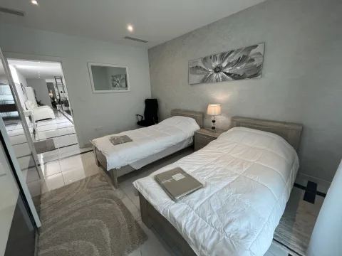 3 bed Apartment For Rent in Ta' Xbiex, Ta' Xbiex - thumb 19