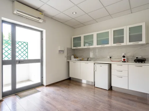 0 bed Office For Rent in Ta' Xbiex, Ta' Xbiex - thumb 11