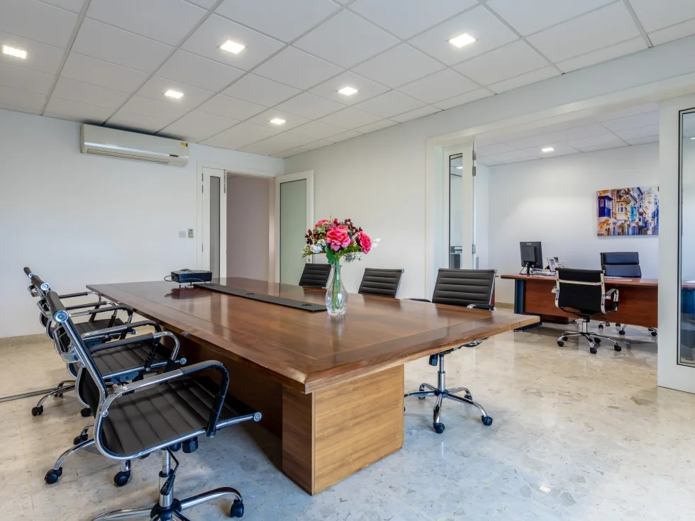 0 bed Office For Rent in Ta' Xbiex, Ta' Xbiex - thumb 4