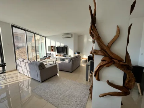 3 bed Apartment For Rent in Madliena, Madliena - thumb 1