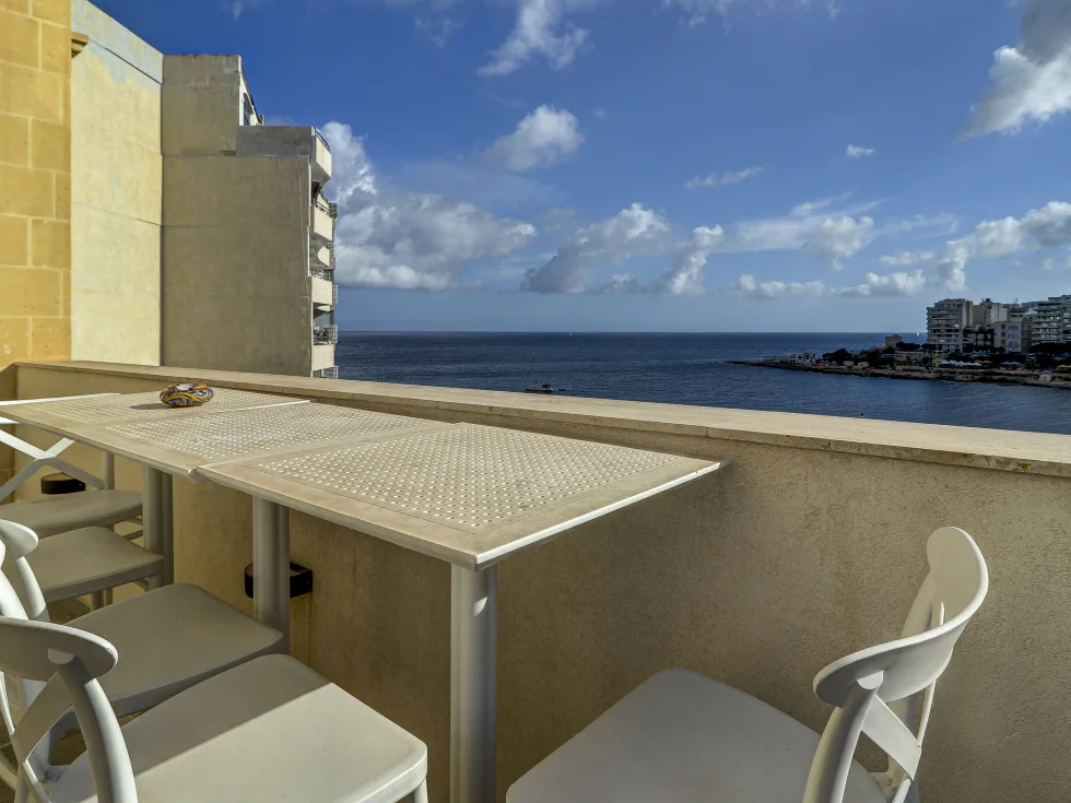 3 bed Apartment For Rent in St Julian's, St Julian's - thumb 2